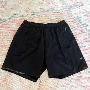 Lululemon men's running shorts size medium